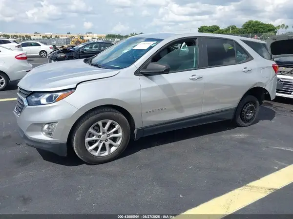 3GNAXHEV6LS676508 2020 CHEVROLET EQUINOX - Image 2