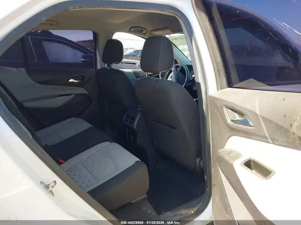 3GNAXHEV6LS677741 2020 CHEVROLET EQUINOX - Image 8