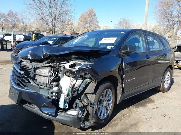 3GNAXHEV6LS695947 2020 CHEVROLET EQUINOX - Image 2