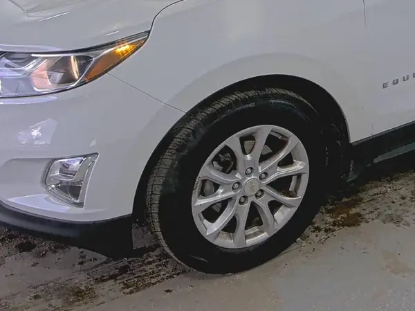 3GNAXHEV6MS102427 2021 CHEVROLET EQUINOX - Image 2