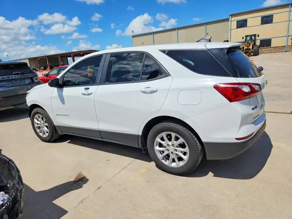 3GNAXHEV6MS131846 2021 CHEVROLET EQUINOX - Image 2