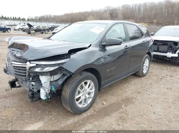 3GNAXHEV6NS158076 2022 CHEVROLET EQUINOX - Image 2