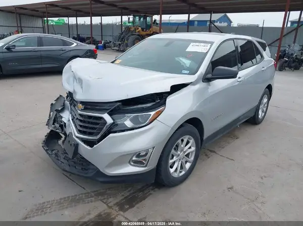 3GNAXHEV7JL310581 2018 CHEVROLET EQUINOX - Image 2