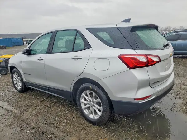3GNAXHEV7JS556567 2018 CHEVROLET EQUINOX - Image 2