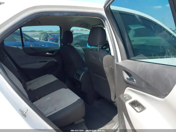 3GNAXHEV7JS583025 2018 CHEVROLET EQUINOX - Image 8