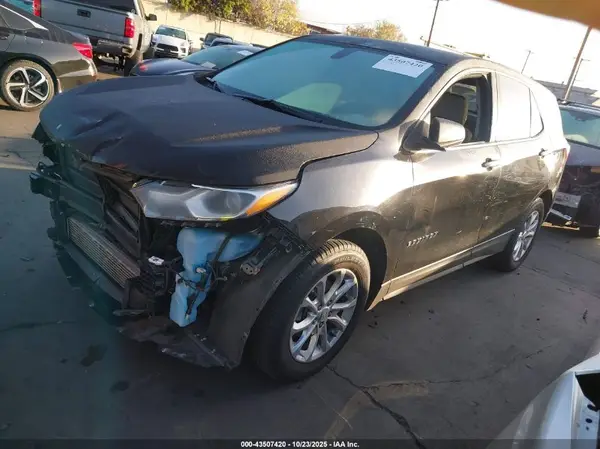 3GNAXHEV7KL303812 2019 CHEVROLET EQUINOX - Image 2