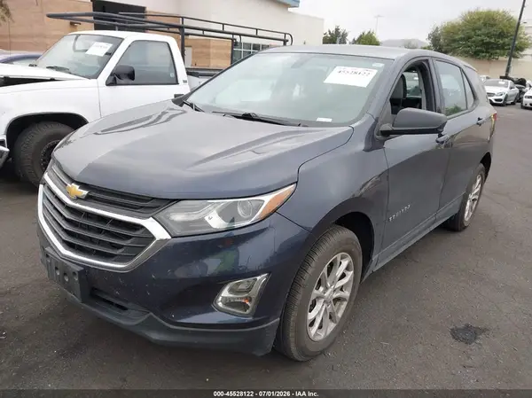 3GNAXHEV7KL304474 2019 CHEVROLET EQUINOX - Image 2