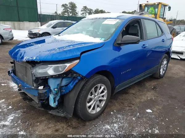 3GNAXHEV7KS519777 2019 CHEVROLET EQUINOX - Image 2
