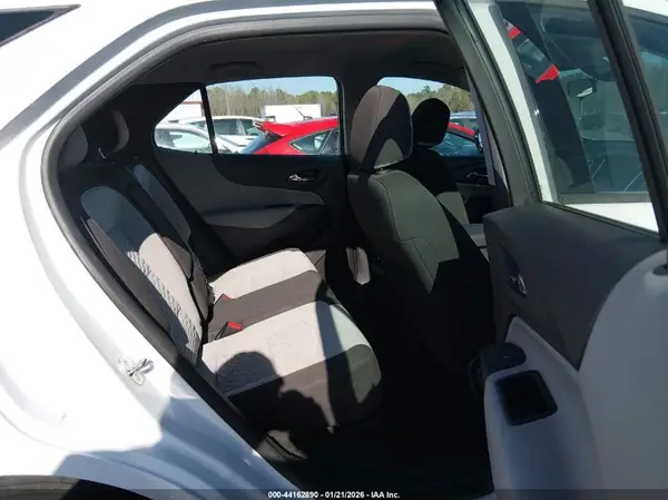 3GNAXHEV7KS566064 2019 CHEVROLET EQUINOX - Image 8