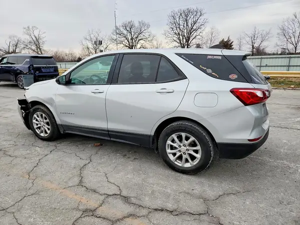 3GNAXHEV7KS586928 2019 CHEVROLET EQUINOX - Image 2