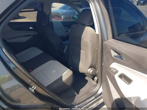 3GNAXHEV7KS594267 2019 CHEVROLET EQUINOX - Image 8