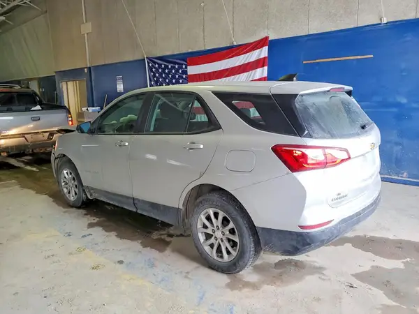 3GNAXHEV7LS566485 2020 CHEVROLET EQUINOX - Image 2