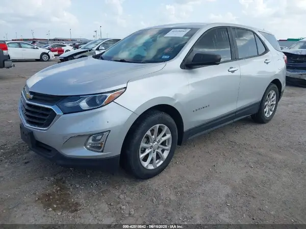 3GNAXHEV7LS613577 2020 CHEVROLET EQUINOX - Image 2