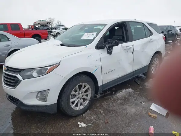 3GNAXHEV7LS615703 2020 CHEVROLET EQUINOX - Image 2