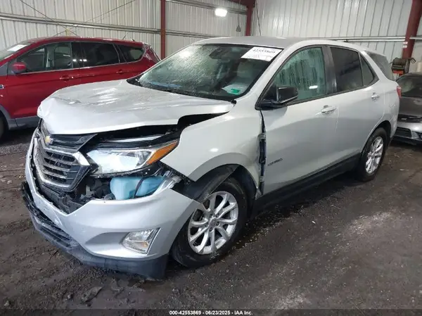 3GNAXHEV7LS632243 2020 CHEVROLET EQUINOX - Image 2