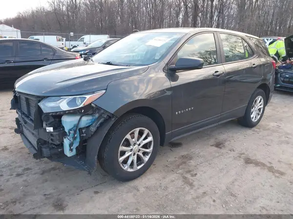 3GNAXHEV7LS633800 2020 CHEVROLET EQUINOX - Image 2