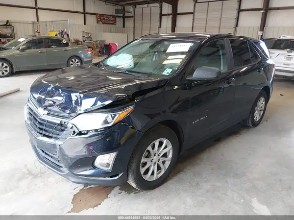 3GNAXHEV7LS674427 2020 CHEVROLET EQUINOX - Image 2