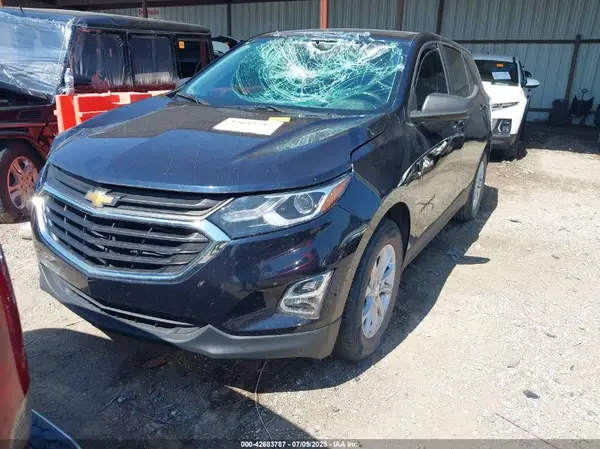 3GNAXHEV7LS692524 2020 CHEVROLET EQUINOX - Image 2
