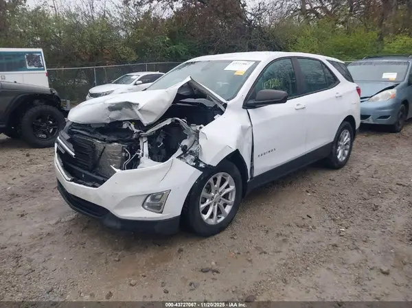 3GNAXHEV7LS723660 2020 CHEVROLET EQUINOX - Image 2