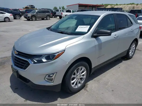 3GNAXHEV7MS156044 2021 CHEVROLET EQUINOX - Image 2