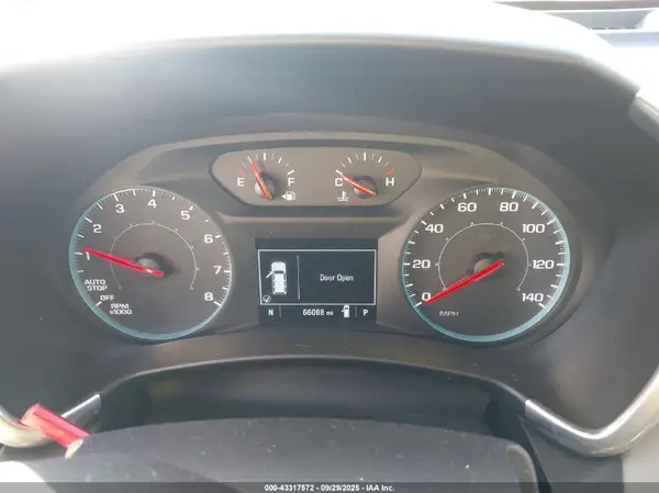 2021 CHEVROLET EQUINOX auction photo 7