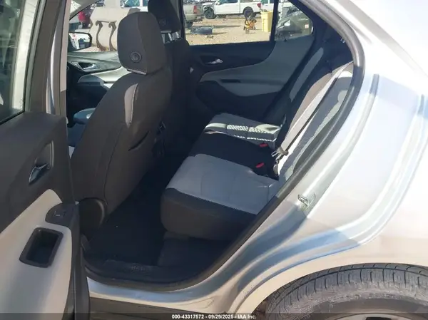 3GNAXHEV7MS166010 2021 CHEVROLET EQUINOX - Image 8