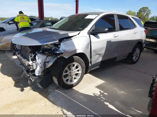 3GNAXHEV7MS174902 2021 CHEVROLET EQUINOX - Image 2