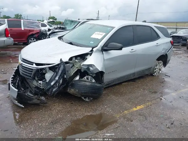 3GNAXHEV7NS161441 2022 CHEVROLET EQUINOX - Image 2