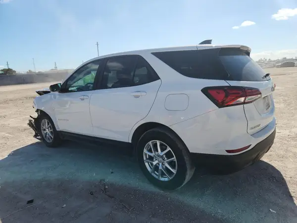 3GNAXHEV7NS215935 2022 CHEVROLET EQUINOX - Image 2