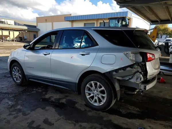 3GNAXHEV8JL107053 2018 CHEVROLET EQUINOX - Image 2