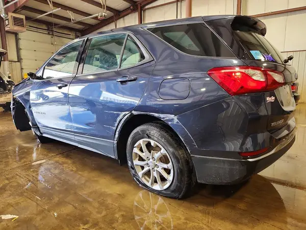 3GNAXHEV8JL122944 2018 CHEVROLET EQUINOX - Image 2