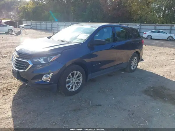 3GNAXHEV8JL348904 2018 CHEVROLET EQUINOX - Image 2
