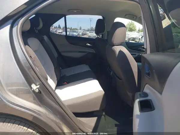 3GNAXHEV8JL374144 2018 CHEVROLET EQUINOX - Image 8