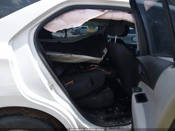 3GNAXHEV8JL393096 2018 CHEVROLET EQUINOX - Image 8