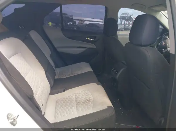 3GNAXHEV8JS533055 2018 CHEVROLET EQUINOX - Image 8