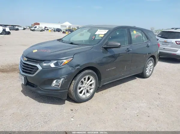 3GNAXHEV8JS553533 2018 CHEVROLET EQUINOX - Image 2