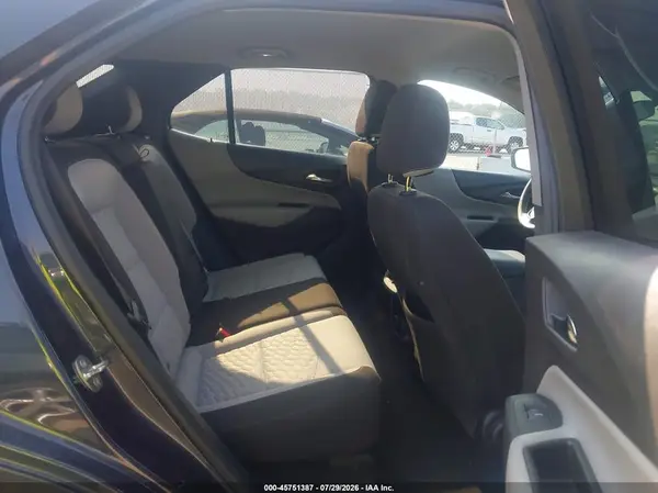 3GNAXHEV8JS561020 2018 CHEVROLET EQUINOX - Image 8
