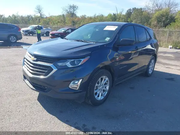 3GNAXHEV8JS611219 2018 CHEVROLET EQUINOX - Image 2