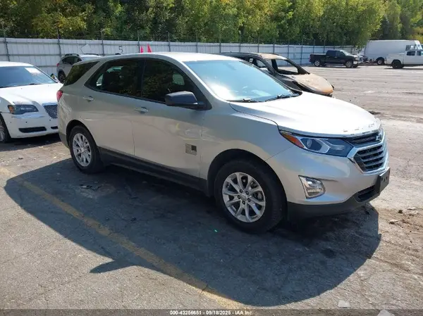 3GNAXHEV8KL118488 2019 CHEVROLET EQUINOX - Image 1