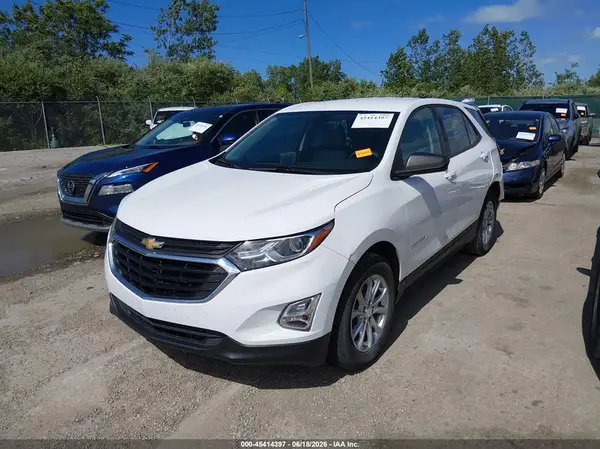 3GNAXHEV8KL301390 2019 CHEVROLET EQUINOX - Image 2