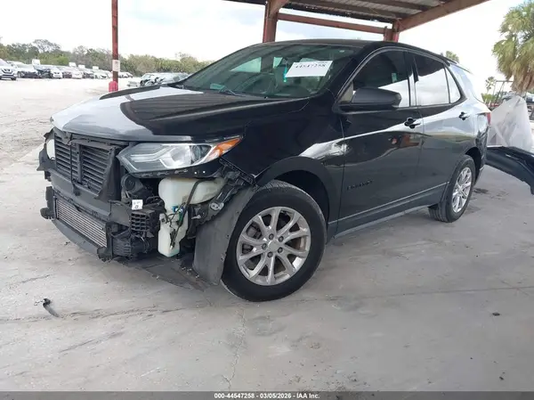 3GNAXHEV8KL362383 2019 CHEVROLET EQUINOX - Image 2
