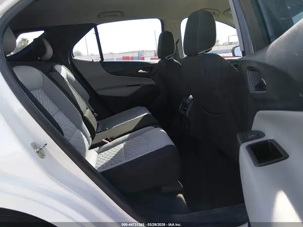 3GNAXHEV8KS526866 2019 CHEVROLET EQUINOX - Image 8