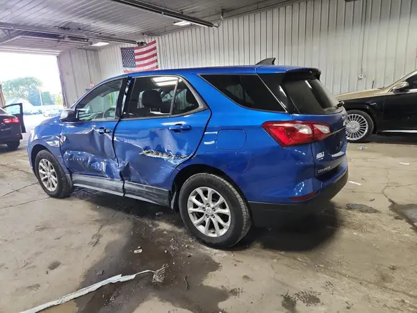 3GNAXHEV8KS586890 2019 CHEVROLET EQUINOX - Image 2