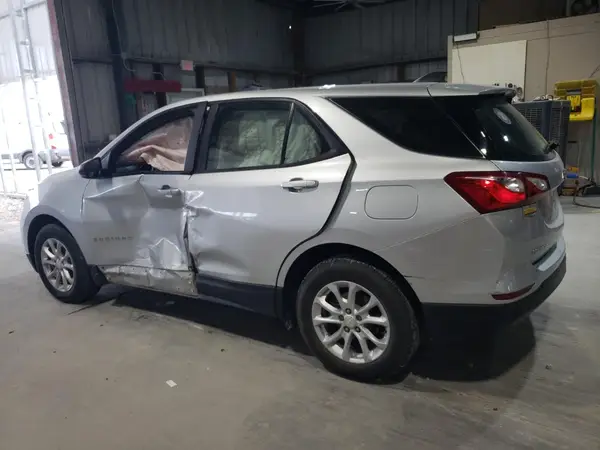 3GNAXHEV8LS581643 2020 CHEVROLET EQUINOX - Image 2