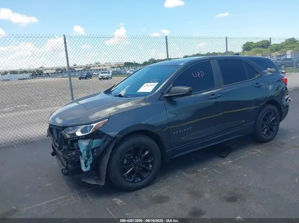 3GNAXHEV8LS627987 2020 CHEVROLET EQUINOX - Image 2