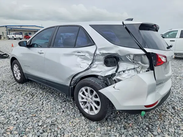 3GNAXHEV8MS147384 2021 CHEVROLET EQUINOX - Image 2