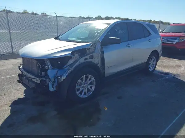 3GNAXHEV8MS150138 2021 CHEVROLET EQUINOX - Image 2