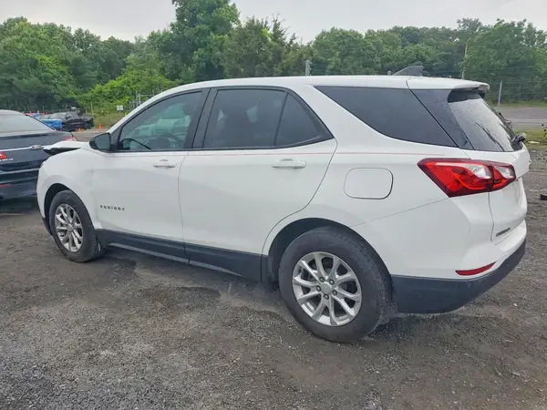 3GNAXHEV8MS181700 2021 CHEVROLET EQUINOX - Image 2