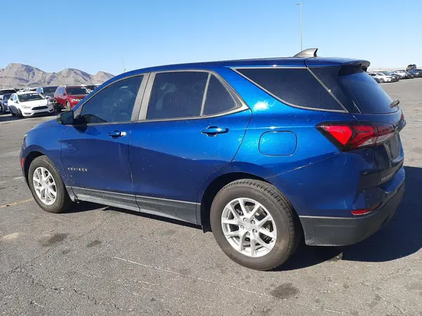 3GNAXHEV8NS152778 2022 CHEVROLET EQUINOX - Image 2