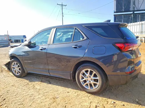 3GNAXHEV8NS205754 2022 CHEVROLET EQUINOX - Image 2